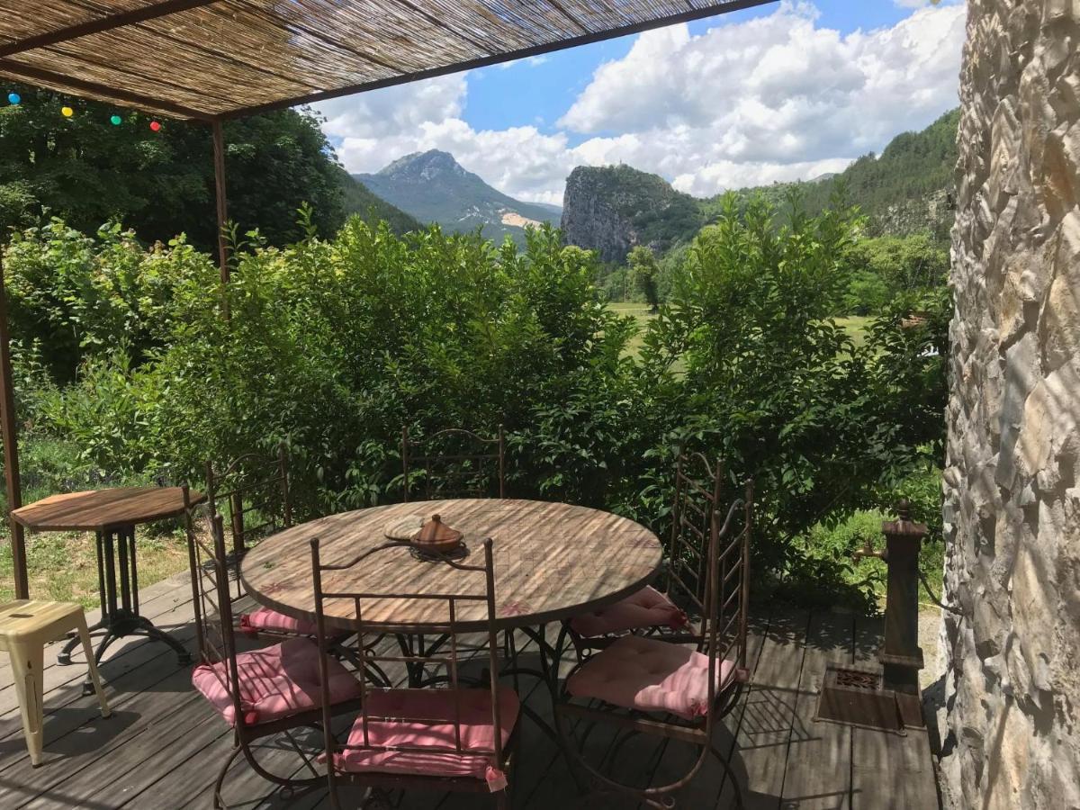 Gite D'Etape Bastide Petra Castellana Verdon กาสเตลลาน ภายนอก รูปภาพ