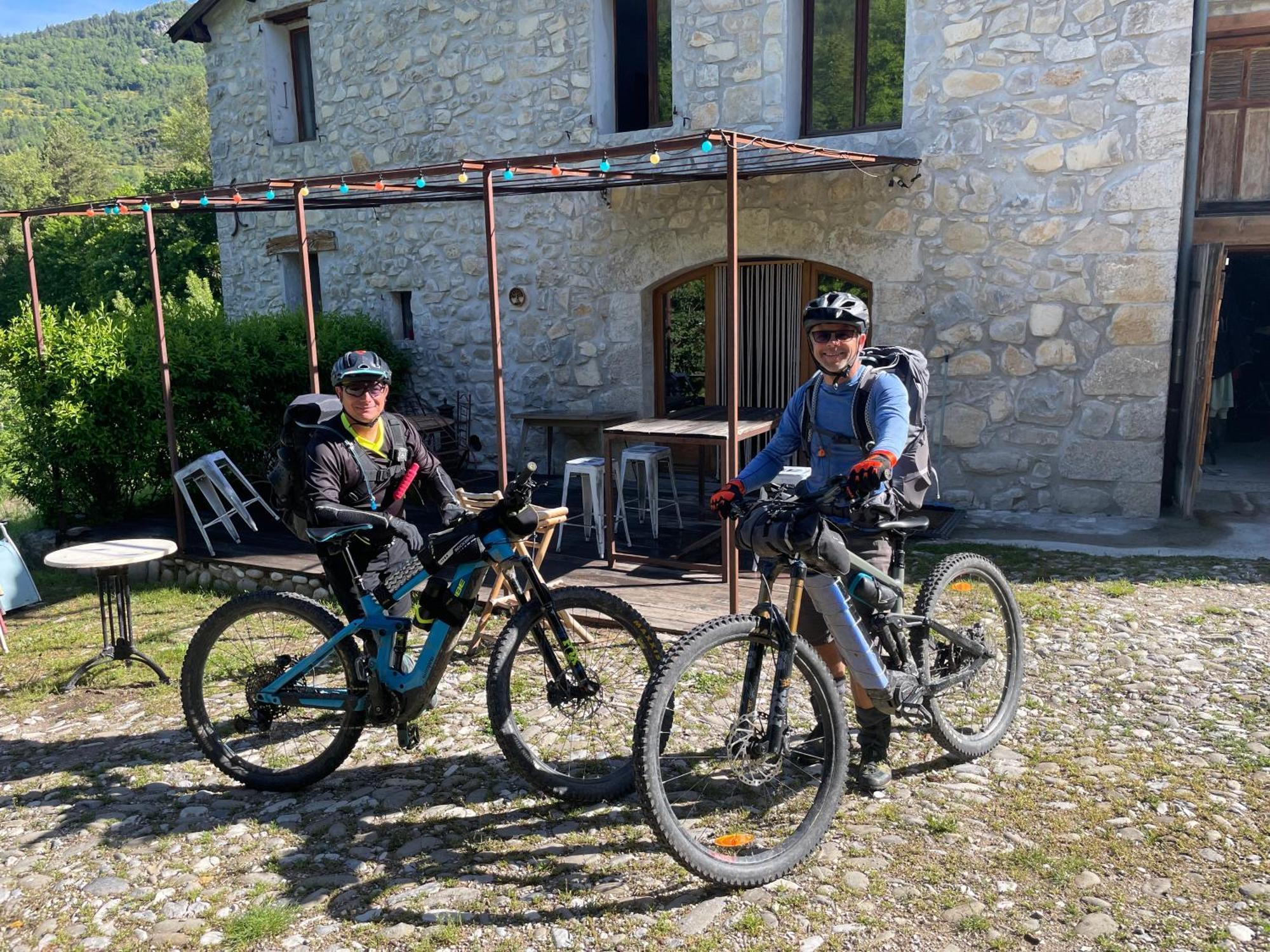 Gite D'Etape Bastide Petra Castellana Verdon กาสเตลลาน ภายนอก รูปภาพ